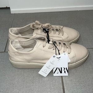 NWT Zara sneakers size 8